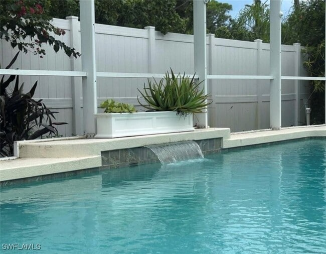 property at 121 Ginger Rd