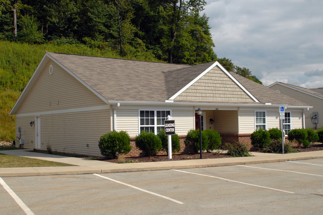 Allegheny Pointe in Apollo, PA - Foto de edificio