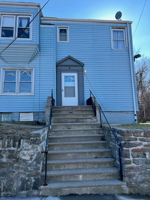 property at 6 Lockwood Ave
