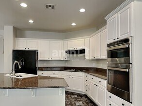 9028 W Wolf Dancer Ave in Las Vegas, NV - Building Photo - Building Photo