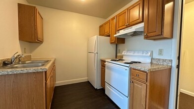 Canadian Apartments in Bloomington, IN - Foto de edificio - Interior Photo