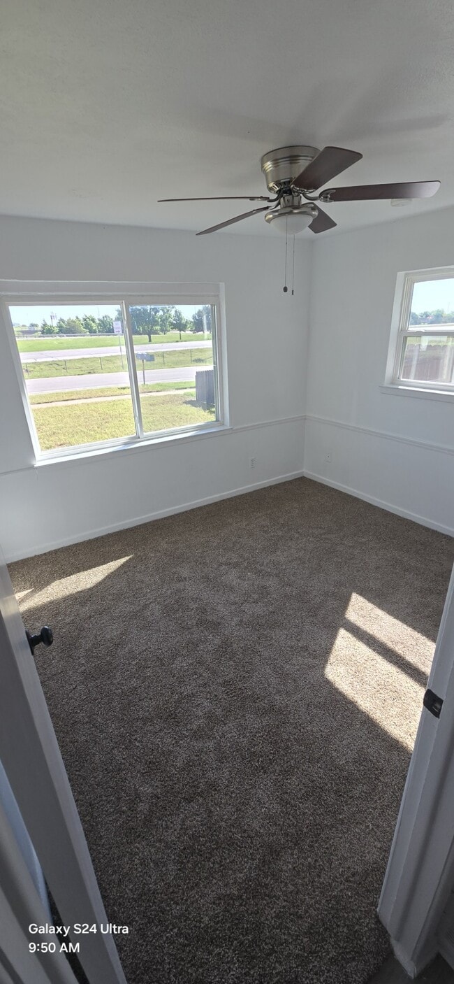 1810 Central E Fwy in Wichita Falls, TX - Building Photo - Building Photo