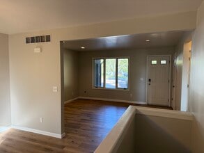 1032 S Lincoln Rd in Mt. Pleasant, MI - Building Photo - Building Photo