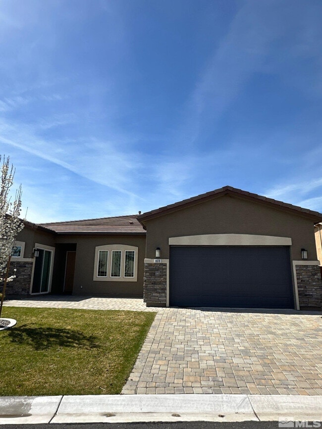 8370 Simsbury Dr in Verdi, NV - Building Photo - Building Photo