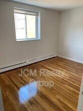 580 Cummins Hwy in Boston, MA - Foto de edificio - Building Photo