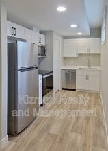 10923-10159 159 St NW in Edmonton, AB - Building Photo - Building Photo