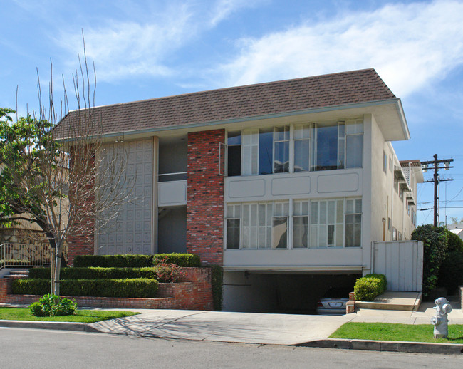 337 S Elm Dr in Beverly Hills, CA - Building Photo - Building Photo