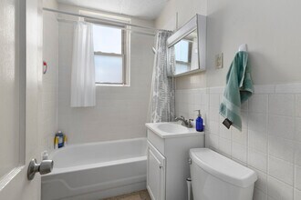 14 Woodbridge St in Cambridge, MA - Building Photo - Building Photo