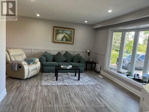 3032 Boston Mills Rd in Caledon, ON - Building Photo - Building Photo