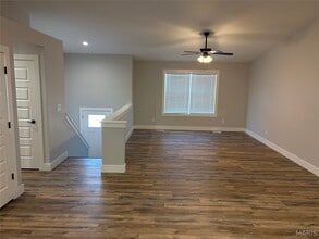 28718 Woodland Heights Dr in Warrenton, MO - Building Photo - Building Photo