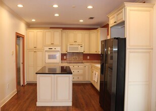 9337 Greythorne Way in Montgomery, AL - Building Photo - Building Photo