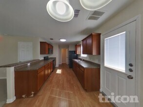 11418 Buck Canyon in San Antonio, TX - Building Photo - Building Photo