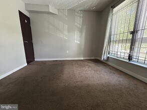 1704 N 18th St in Philadelphia, PA - Building Photo - Building Photo