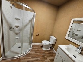 4910 Airport Blvd in Houston, TX - Building Photo