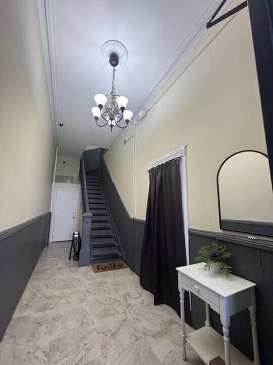 169 Christopher Columbus Dr, Unit 3f in Jersey City, NJ - Building Photo