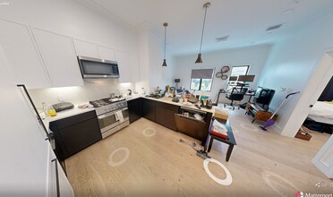 11 Lothrop St, Unit 50-604 in Boston, MA - Building Photo - Building Photo