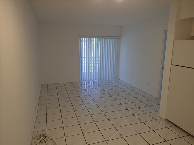 property at 2700 Riverside Dr