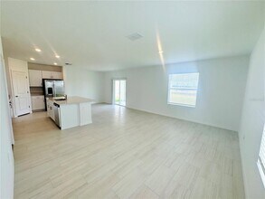 8537 Bella Mar Trl E in Parrish, FL - Building Photo - Building Photo