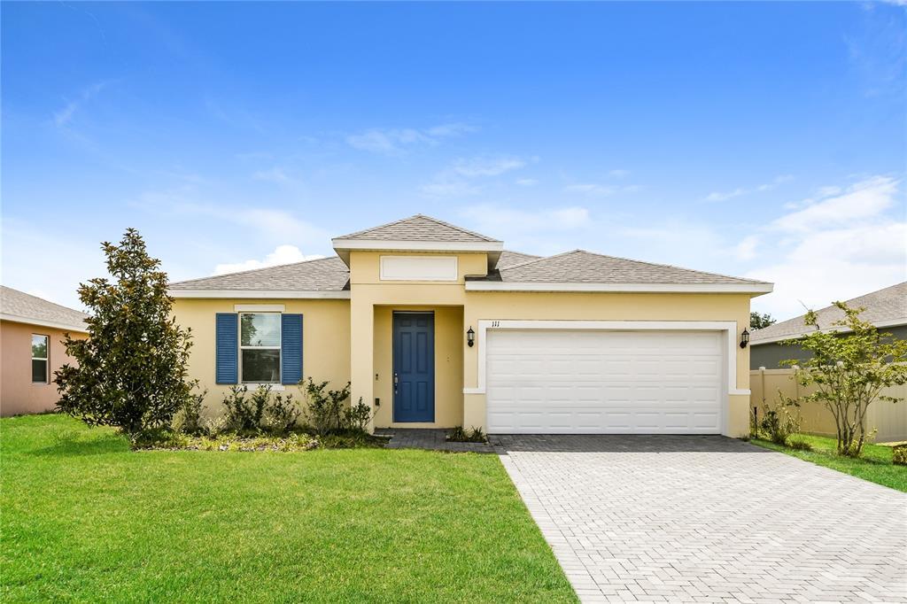 111 Roseville Dr in Haines City, FL - Building Photo