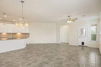 805 Sandhill Branch Dr in Austin, TX - Building Photo - Building Photo