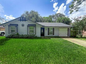 510 Circle Dr in Wharton, TX - Building Photo