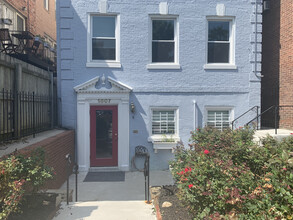 1807 Biltmore St NW in Washington, DC - Building Photo - Primary Photo