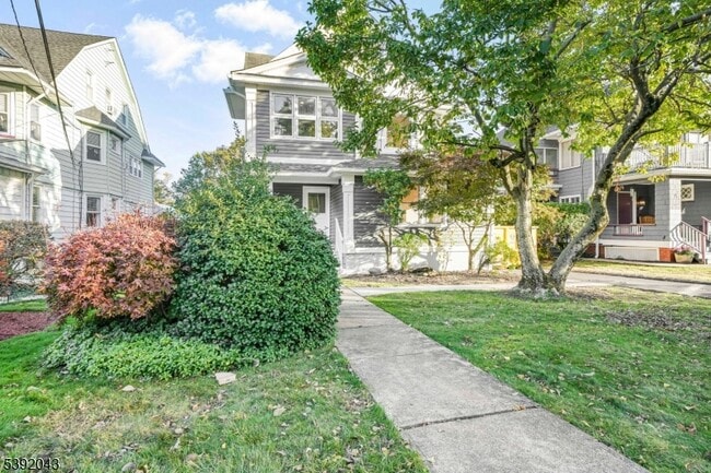 79 Central Ave in Montclair, NJ - Building Photo - Building Photo
