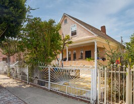 1352 E 21st St in Los Angeles, CA - Building Photo