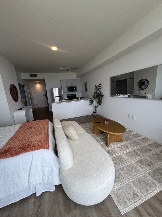 1652 NE 2nd Ave, Unit 1622 in Miami, FL - Foto de edificio - Building Photo