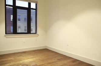 177 Wyckoff Ave in Brooklyn, NY - Building Photo - Floor Plan