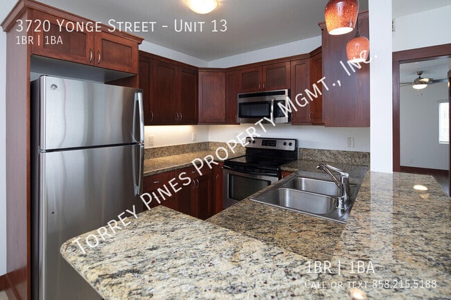 3720 Yonge St in San Diego, CA - Building Photo - Building Photo