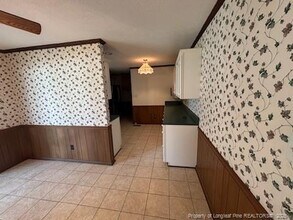 1447 Gairloch Dr in Fayetteville, NC - Building Photo - Building Photo