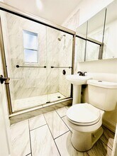 905 NE 111th St in Miami, FL - Building Photo - Building Photo