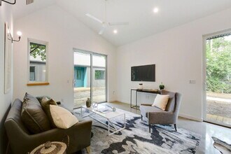 6101 Club Terrace in Austin, TX - Building Photo - Building Photo