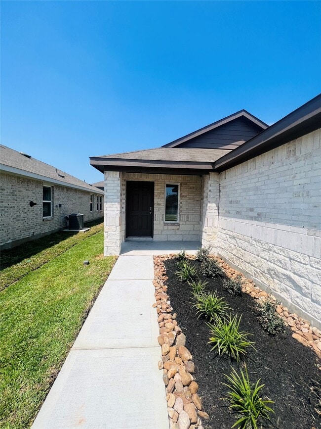5211 Mossdale Blf Ln in Spring, TX - Building Photo - Building Photo