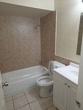 343 61st Ave E in Bradenton, FL - Building Photo - Building Photo