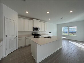12419 NW 139th Dr in Alachua, FL - Building Photo - Building Photo