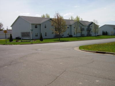 302 & 304 S First Ave in Abbotsford, WI - Building Photo - Building Photo