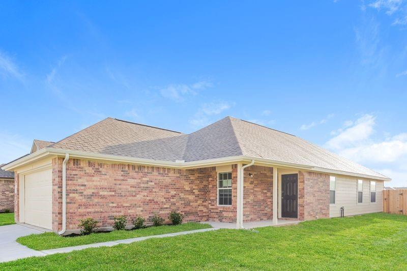 405 Brushback Dr in Huntsville, TX - Foto de edificio