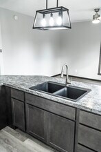 401 S Washington St, Unit 1 in Crawfordsville, IN - Foto de edificio - Building Photo