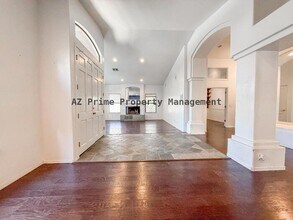5501 E Shea Blvd in Scottsdale, AZ - Building Photo - Building Photo