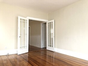 30 Rodney St-Unit -2 in New Bedford, MA - Building Photo - Building Photo