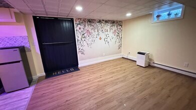 2894 Mendon Rd in Cumberland, RI - Building Photo - Building Photo