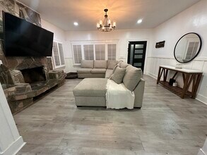 2707 Cridge St, Unit 2707 House in Riverside, CA - Building Photo - Building Photo