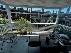 20 Bynner St, Unit 3 in Boston, MA - Foto de edificio - Building Photo