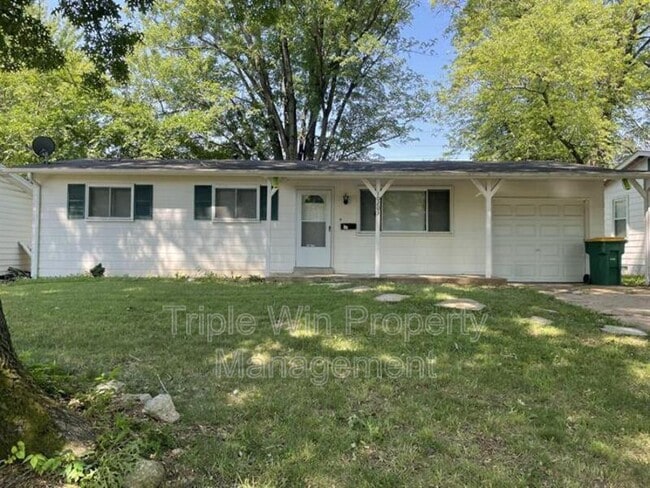 10203 Trio Ln in St. Louis, MO - Building Photo - Building Photo