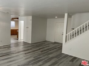 17071 Vía De Anza in Fontana, CA - Building Photo - Building Photo