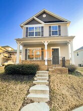 344 Arnold Mill Rd in Simpsonville, SC - Foto de edificio - Building Photo