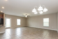 15420 Dark Star Ln in Ruskin, FL - Foto de edificio - Building Photo