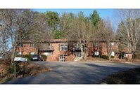 Building Photo - 254 N Womack St Apartments in Franklin, North Carolina